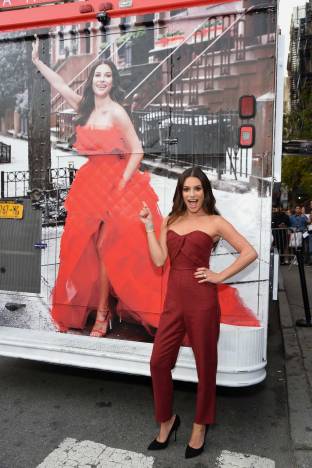 lea-michele-spotted-during-christmas-in-the-city-album-promotion-in-union-square-new-york-city-251019_2